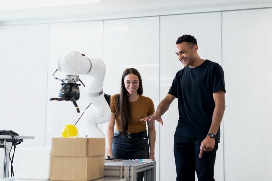 AUTOMATISERA PROCESSER MED IOT I FÄLTSERVICEN
